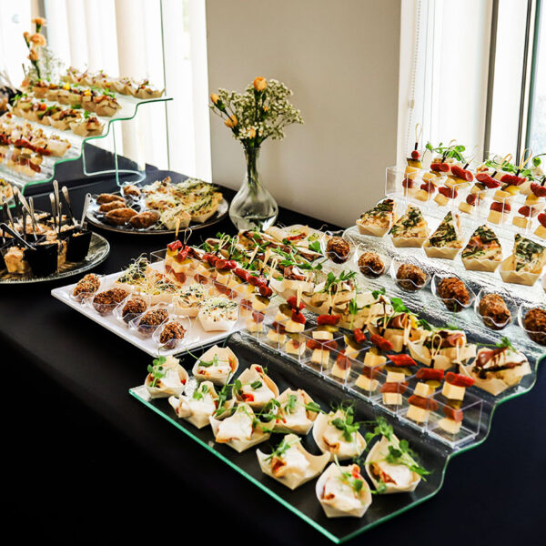 Finger food catering – profesjonalny catering biznesowy